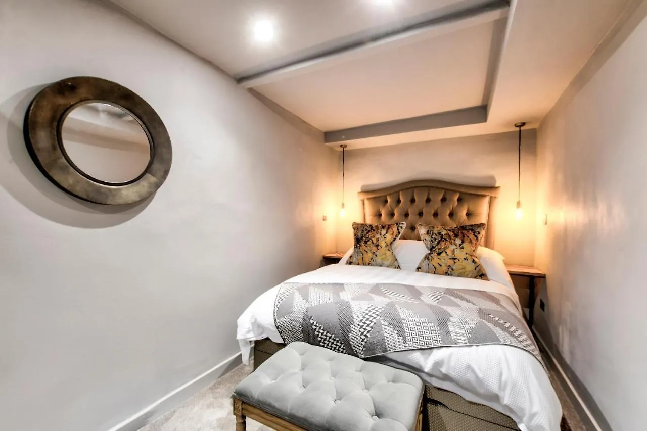 Scotland St - Stylish Apartment In Famous Edinburgh'S New Town 0*, Edinburgh